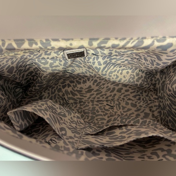 Guess dusty rose handbag - Picture 5 of 7